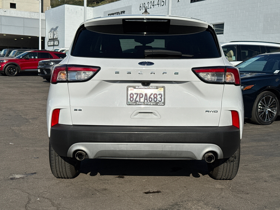 2022 Ford Escape SE photo 8