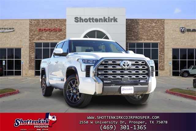 2025 Toyota Tundra Platinum's photo