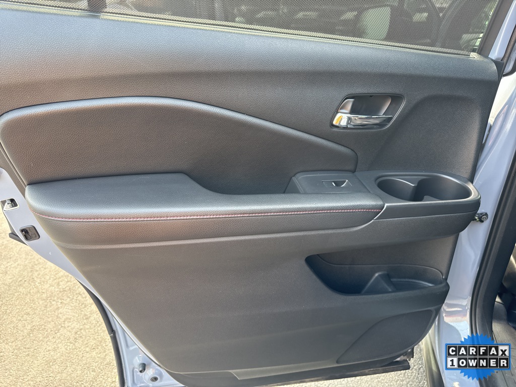 2022 Honda Pilot Black Edition photo 38