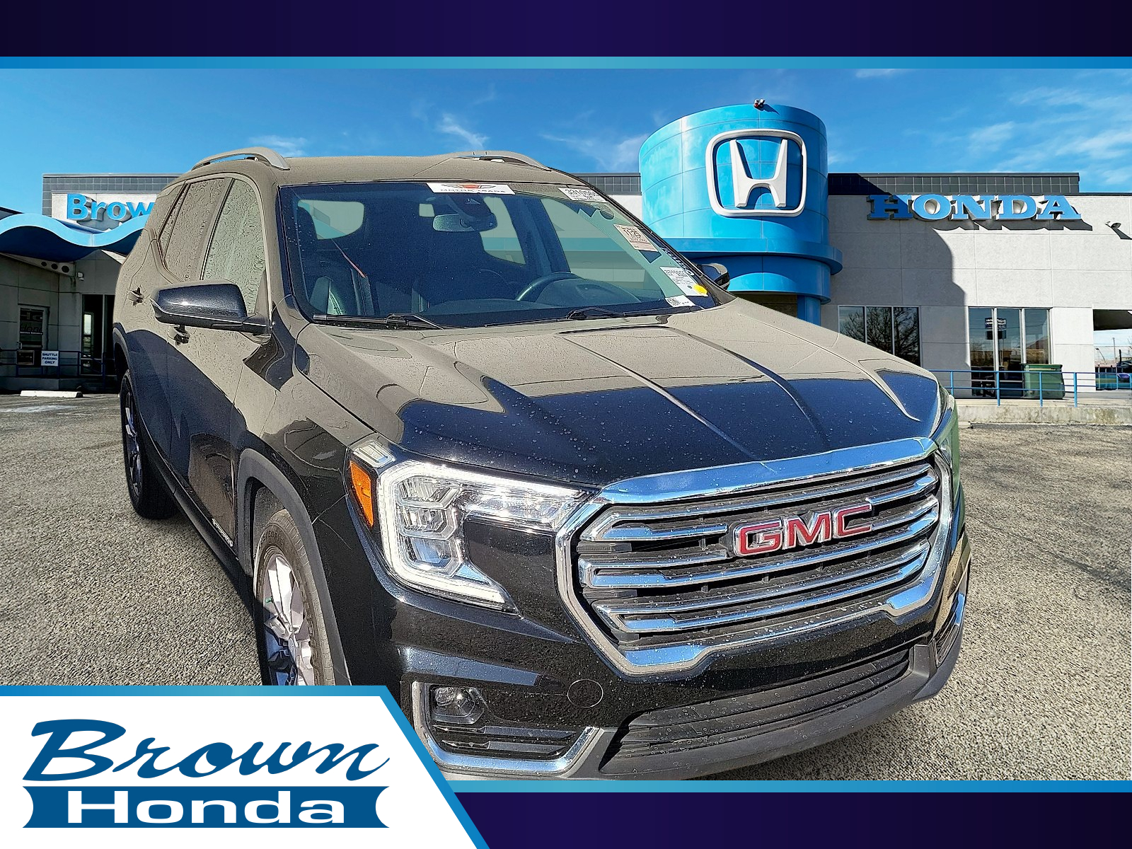 2024 GMC Terrain SLT's photo