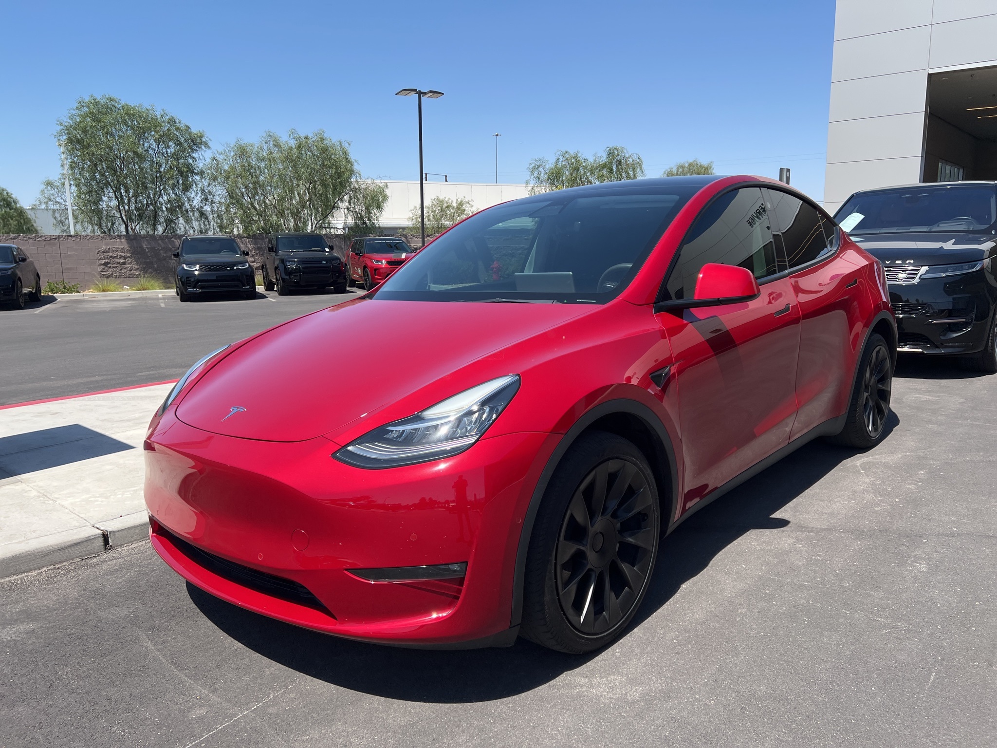Used 2022 Tesla Model Y Long Range with VIN 7SAYGDEE0NF441553 for sale in Henderson, NV