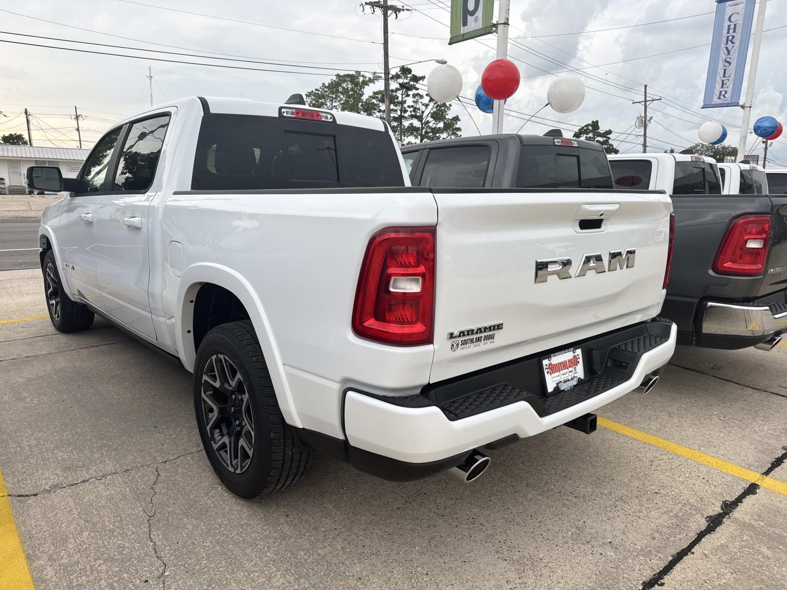 2026 Ram 1500 Laramie photo 4