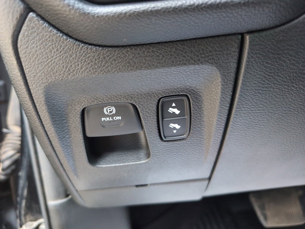 2020 Ram 1500 Laramie photo 14