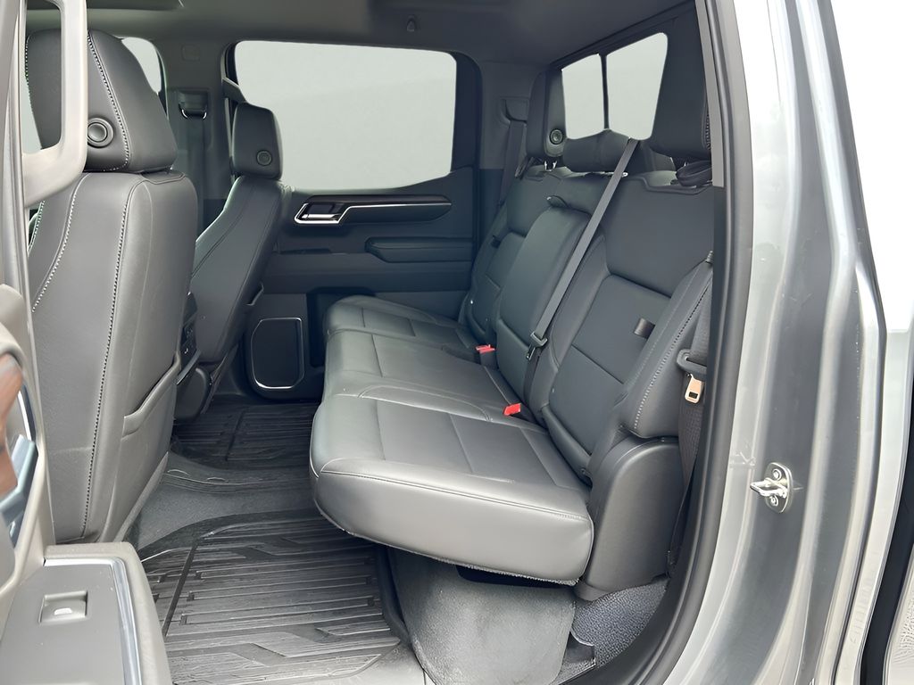 2024 Gmc Sierra 1500 SLT photo 10