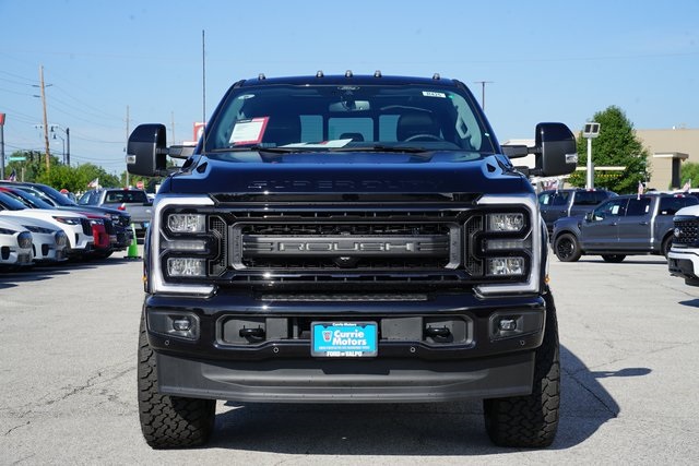 2025 FORD F-350 - Image 32
