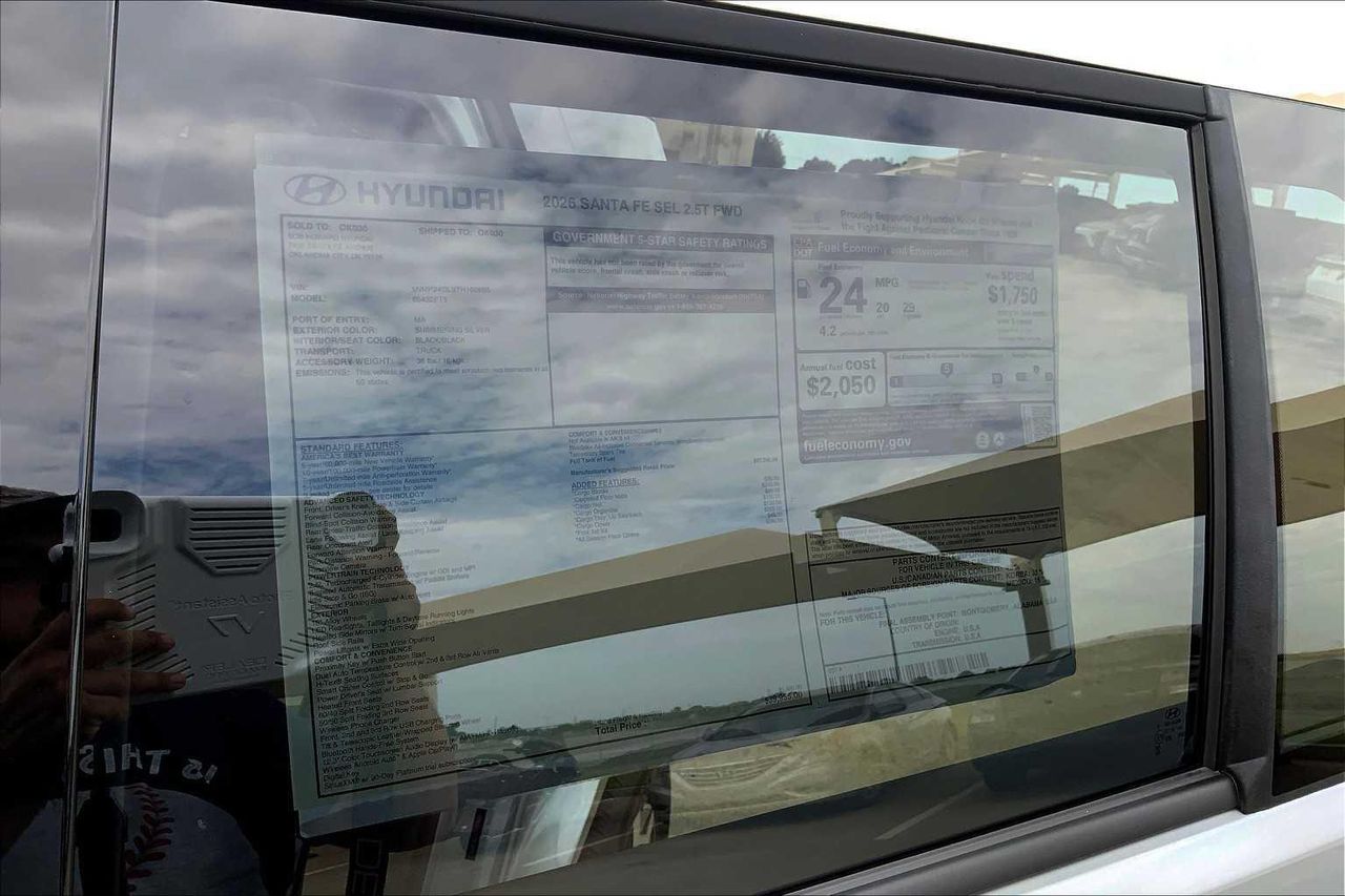 2026 Hyundai Santa Fe SEL photo 15
