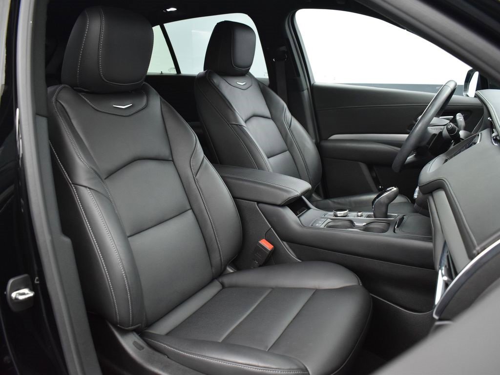 2023 Cadillac XT4 Premium Luxury photo 33