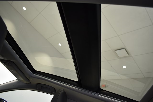 2025 Toyota Camry XLE photo 12