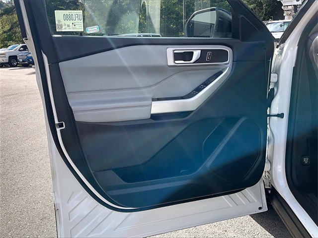 2022 Ford Explorer XLT photo 19