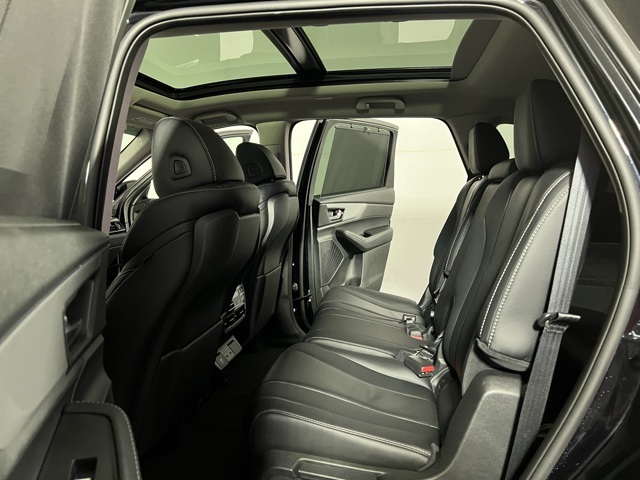 2023 Acura MDX Technology SH-AWD photo 23