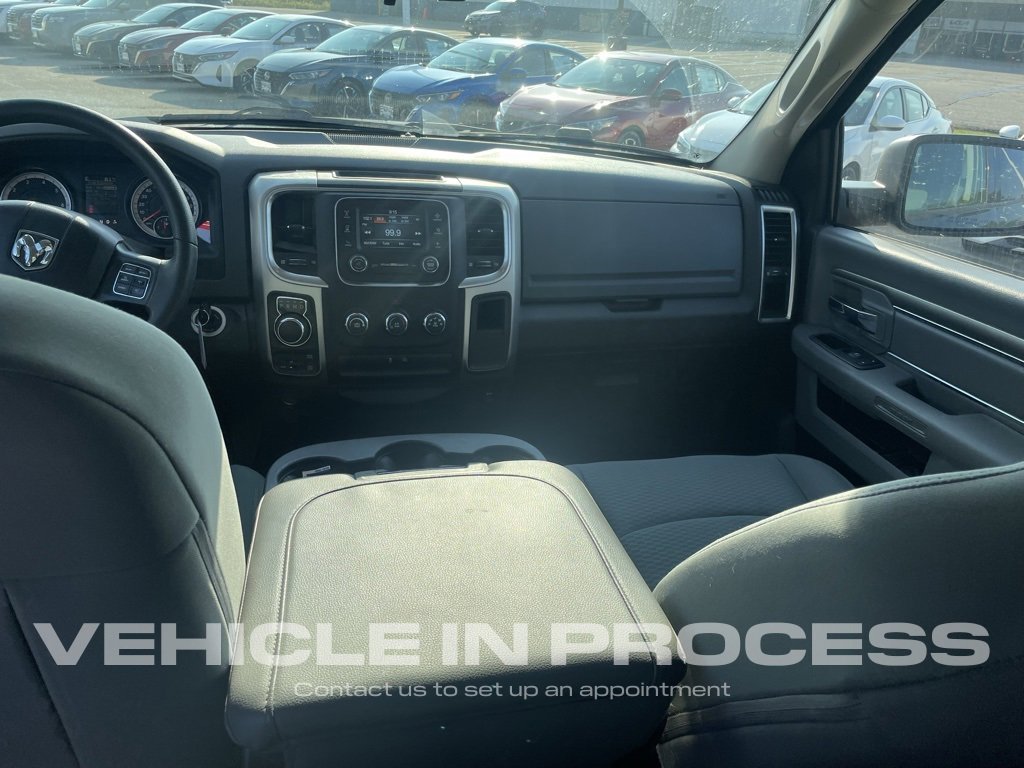 2019 Ram 1500 Classic SLT photo 9