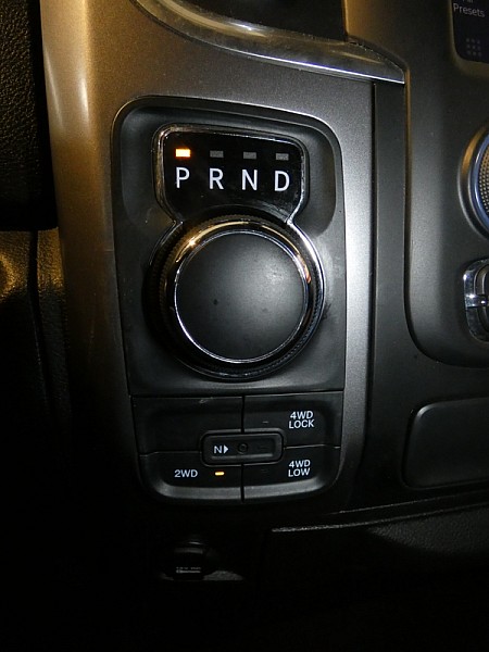 2022 Ram 1500 Classic SLT photo 11