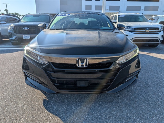 2019 Honda Accord Sport photo 3