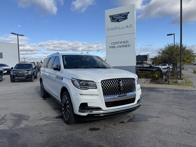 2024 Lincoln Navigator Black Label L's photo