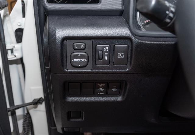 2023 Toyota 4Runner TRD Off-Road photo 7