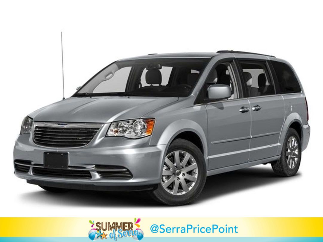 2016 Chrysler Town & Country Touring