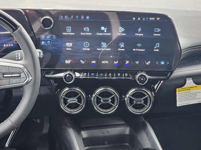 2025 Chevrolet Blazer EV photo 3
