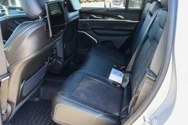 2024 Jeep Cherokee Trailhawk 4xe photo 15
