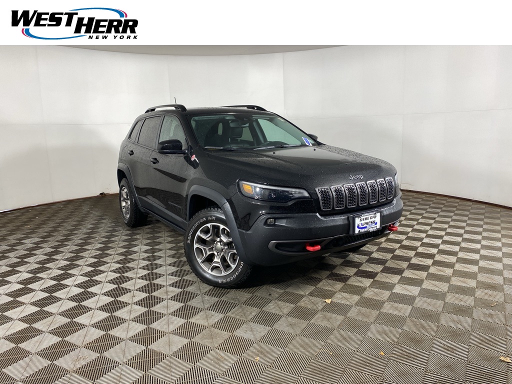 2022 Jeep Cherokee Trailhawk's photo