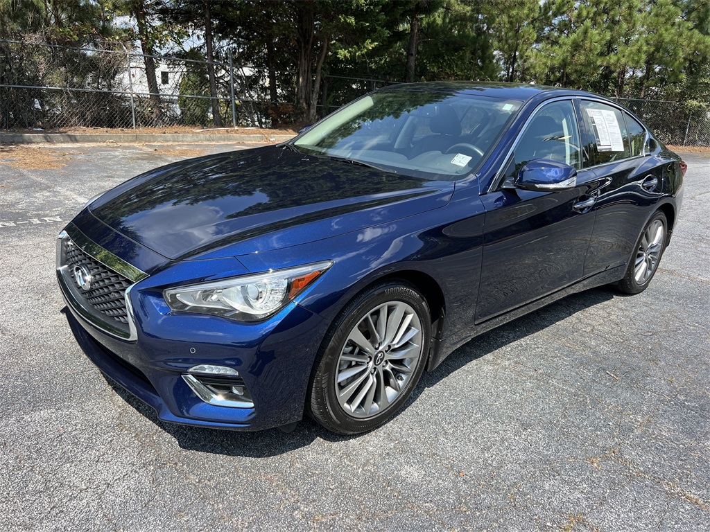 2022 Infiniti Q50 LUXE AWD photo 3