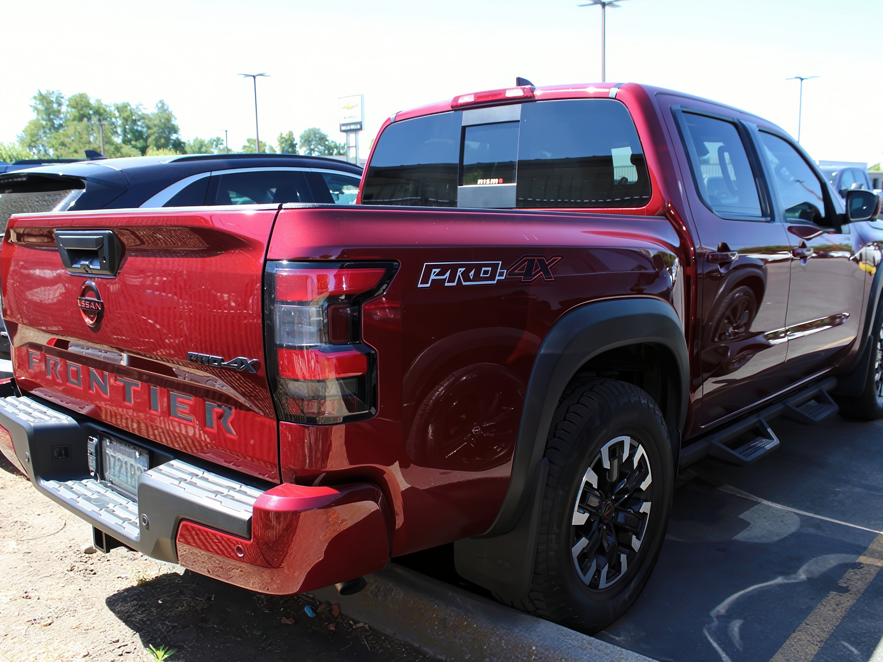 2024 Nissan Frontier PRO-4X photo 3