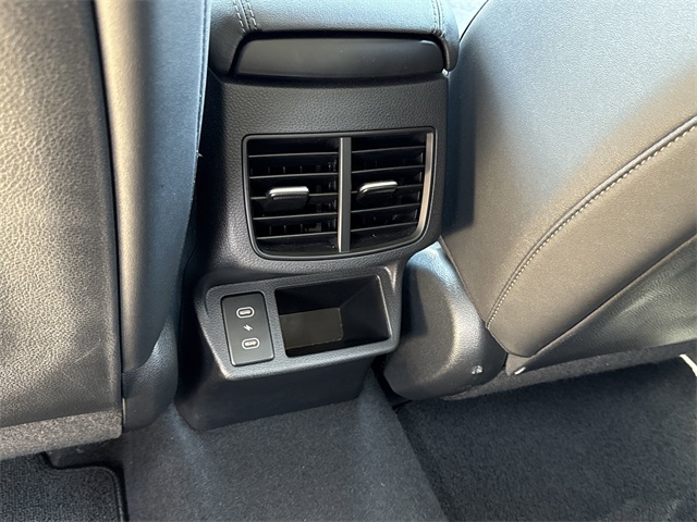 2025 Kia Seltos S photo 13