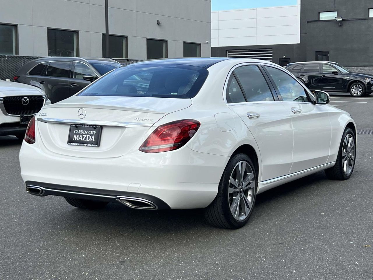 2019 Mercedes Benz C 300 4MATIC photo 4