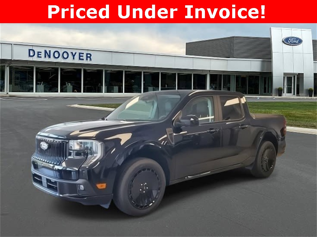 2025 Ford Maverick Lobo Standard's photo