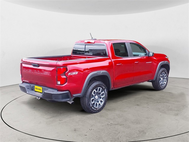 2024 Chevrolet Colorado Z71 photo 5