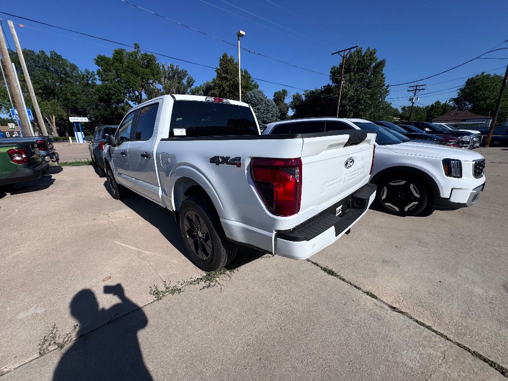 2025 Ford F-150 STX photo 4