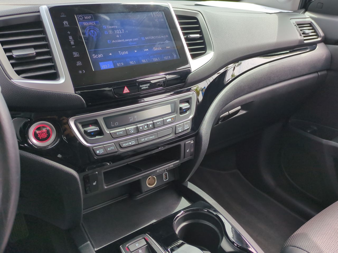 2020 Honda Ridgeline RTL-E photo 12
