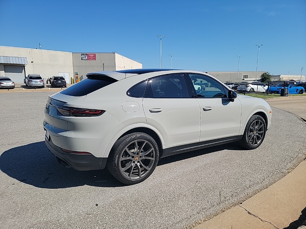 2021 Porsche Cayenne Coupe S photo 3
