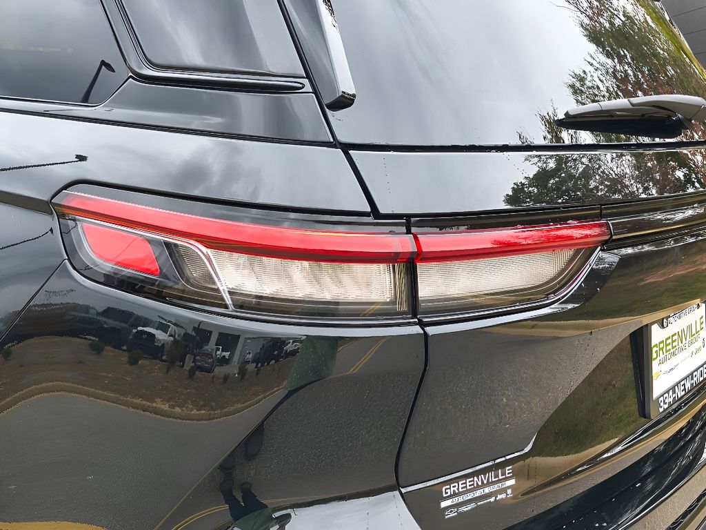 2025 Jeep Grand Cherokee Altitude X photo 4