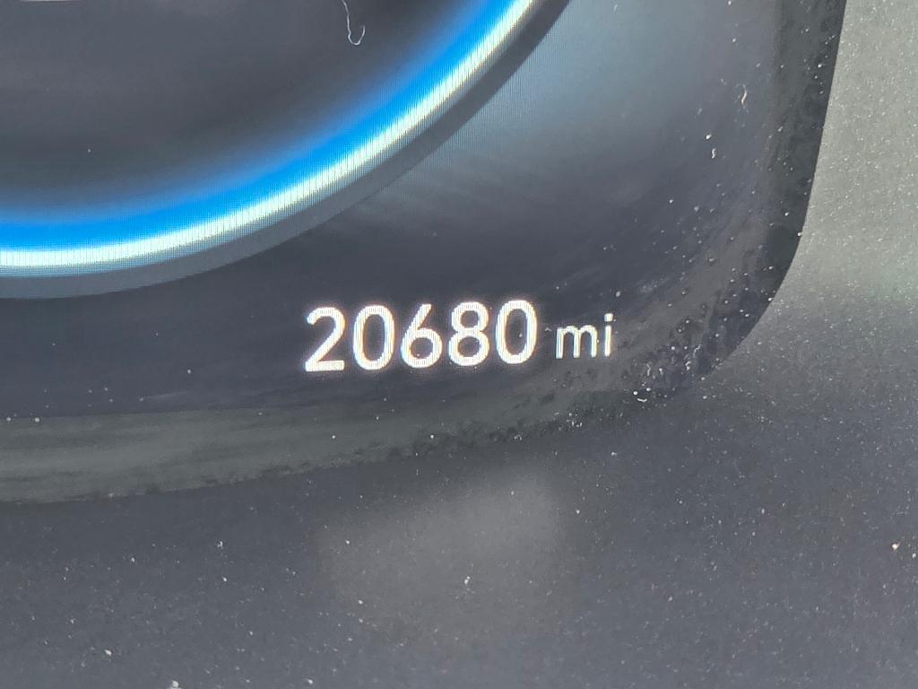 2022 Hyundai Santa Fe Calligraphy photo 3