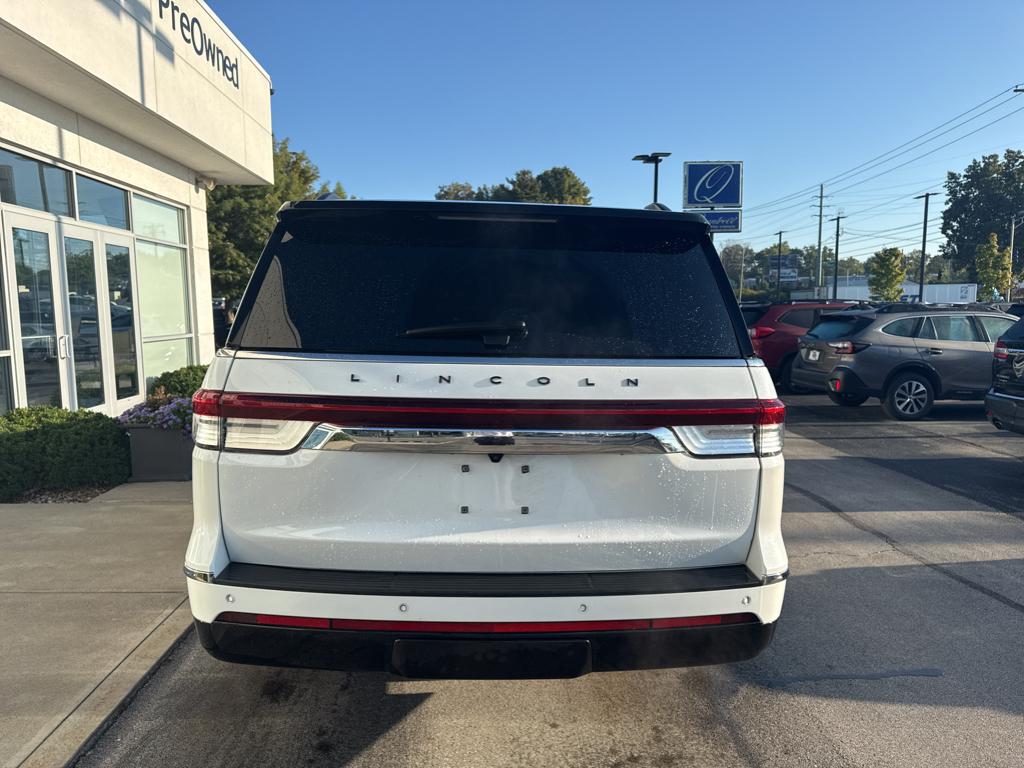 2023 Lincoln Navigator Black Label photo 4