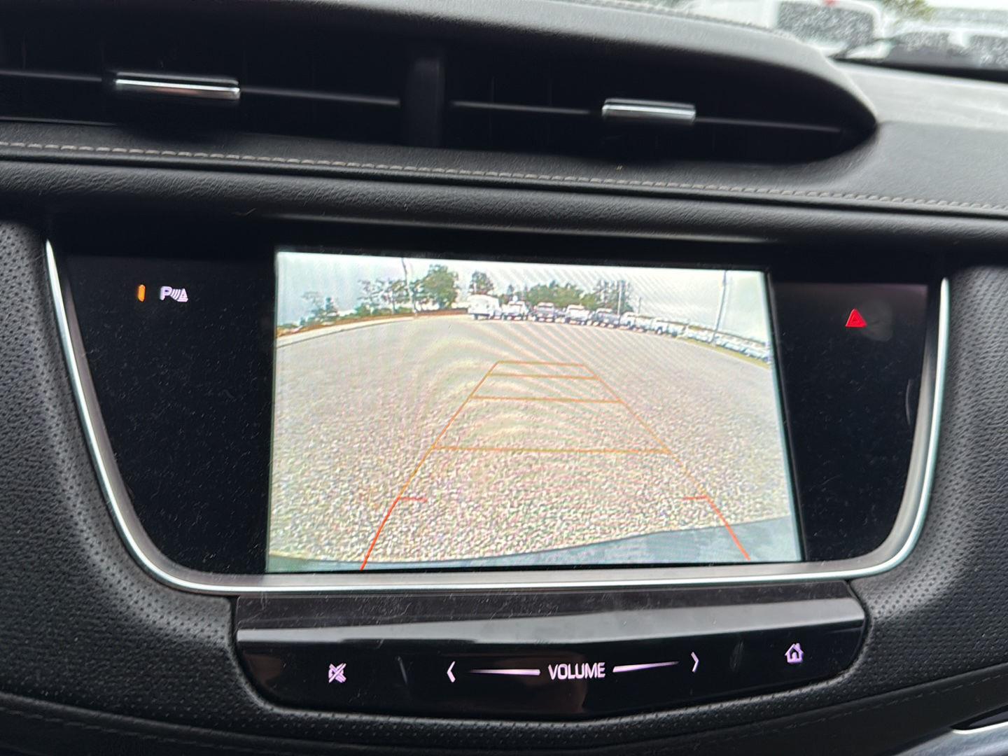 2018 Cadillac XT5 photo 12