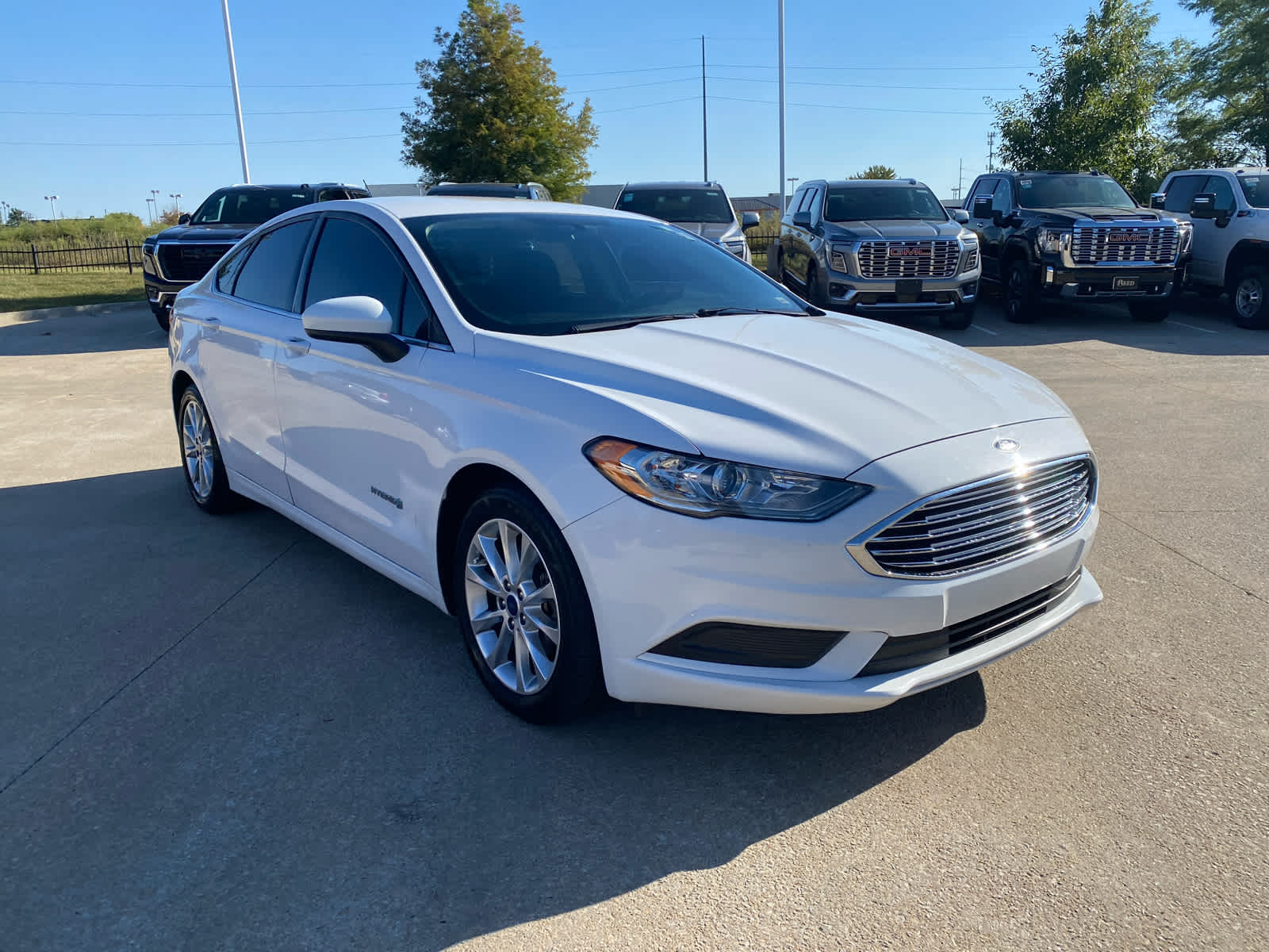 2017 Ford Fusion Hybrid SE photo 4