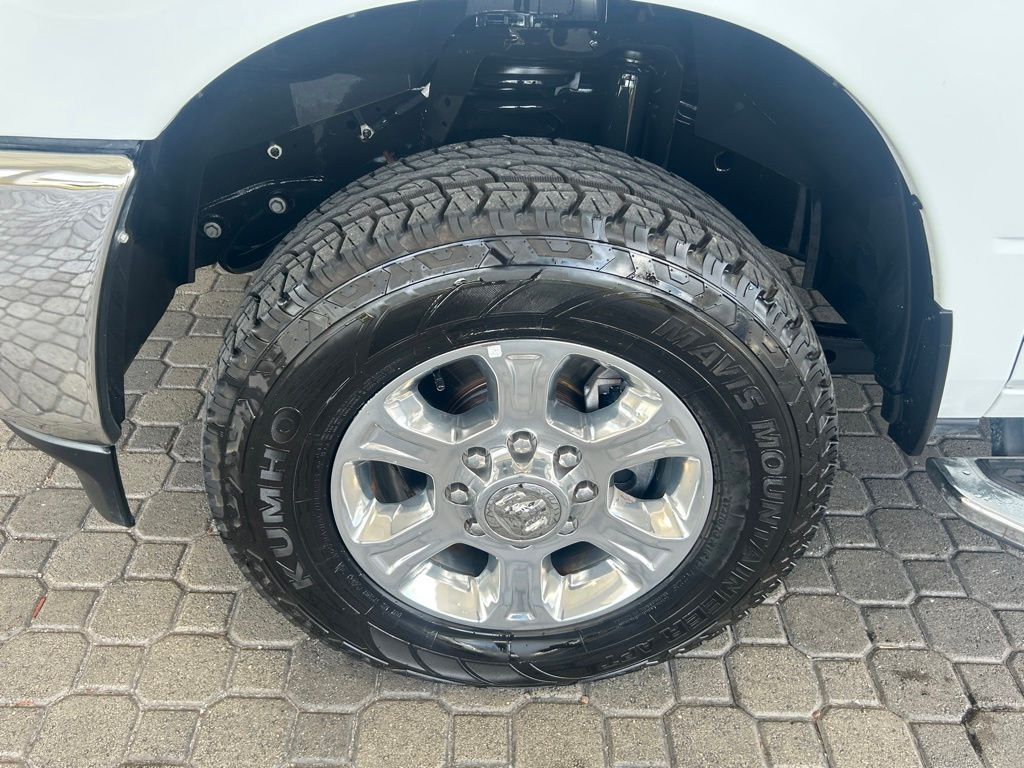 2024 Ram 2500 Big Horn photo 17