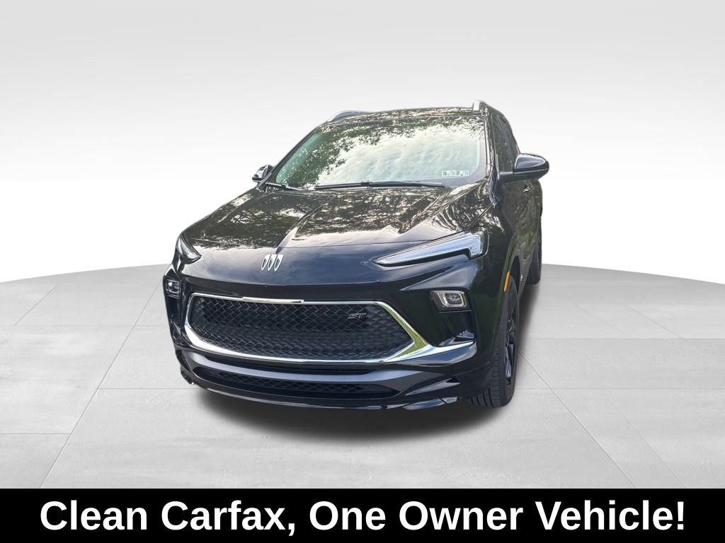 2025 Buick Encore GX Sport Touring photo 4