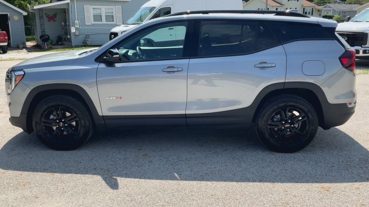 2024 Gmc Terrain AT4 photo 5