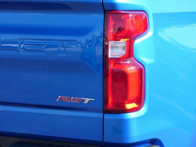 2026 Chevrolet Silverado 1500 RST photo 4