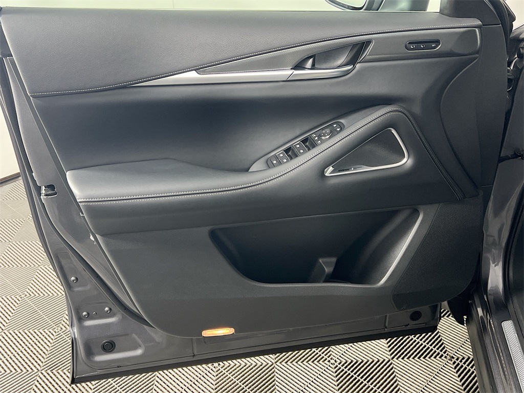 2025 Infiniti QX60 Luxe photo 19
