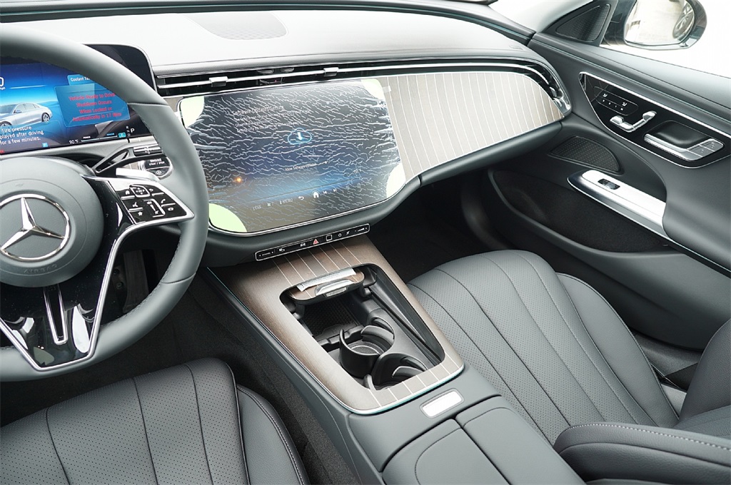 2026 Mercedes Benz E 350 photo 16