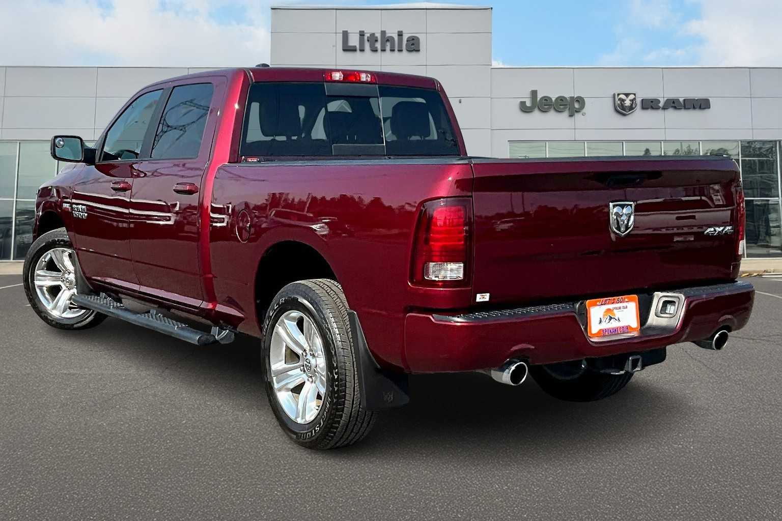 2017 Ram 1500 Sport photo 4