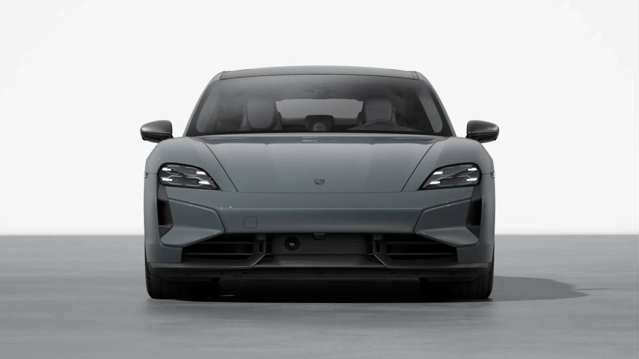 2026 Porsche Taycan Turbo S photo 9