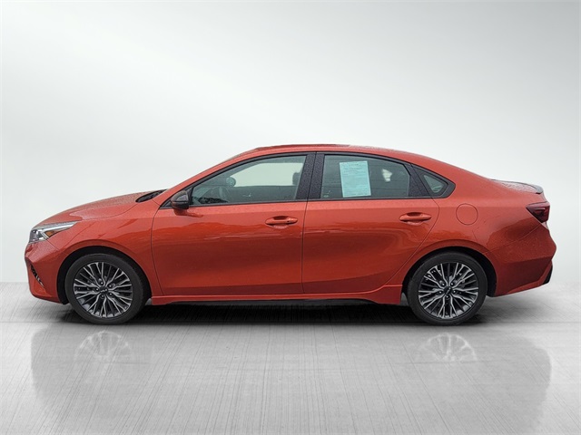 2023 Kia Forte GT-Line photo 7