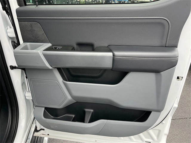 2024 Ford F-150 XLT photo 17
