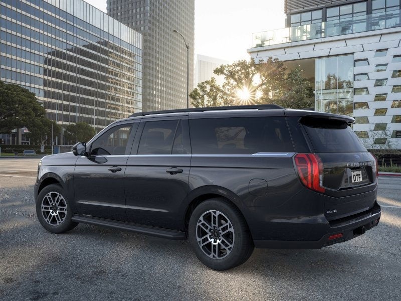 2025 Ford Expedition MAX photo 2