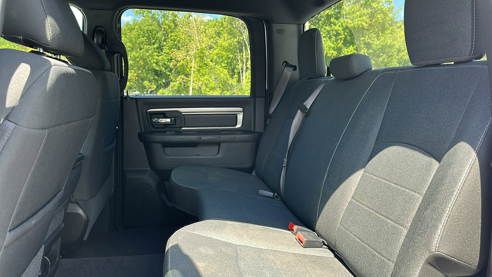 2022 Ram 1500 Classic Warlock photo 22