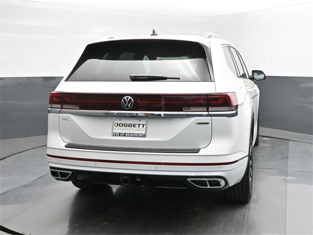 2025 Volkswagen Atlas SEL Premium R-Line photo 11